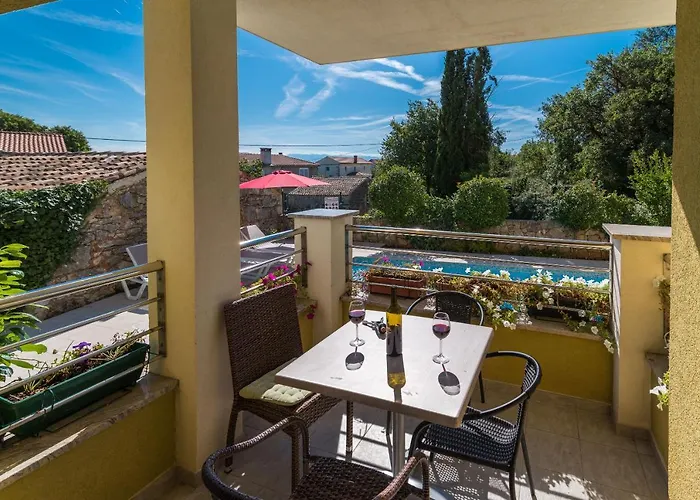 דירה Salatic קרק